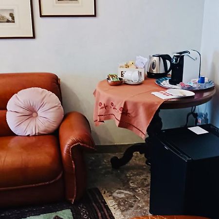 47, Vittorio Veneto Hotel Locorotondo Bagian luar foto