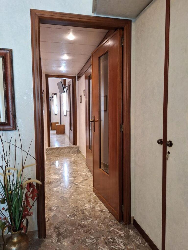 47, Vittorio Veneto Hotel Locorotondo Bagian luar foto